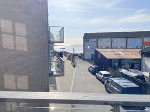 James House- click for photo gallery